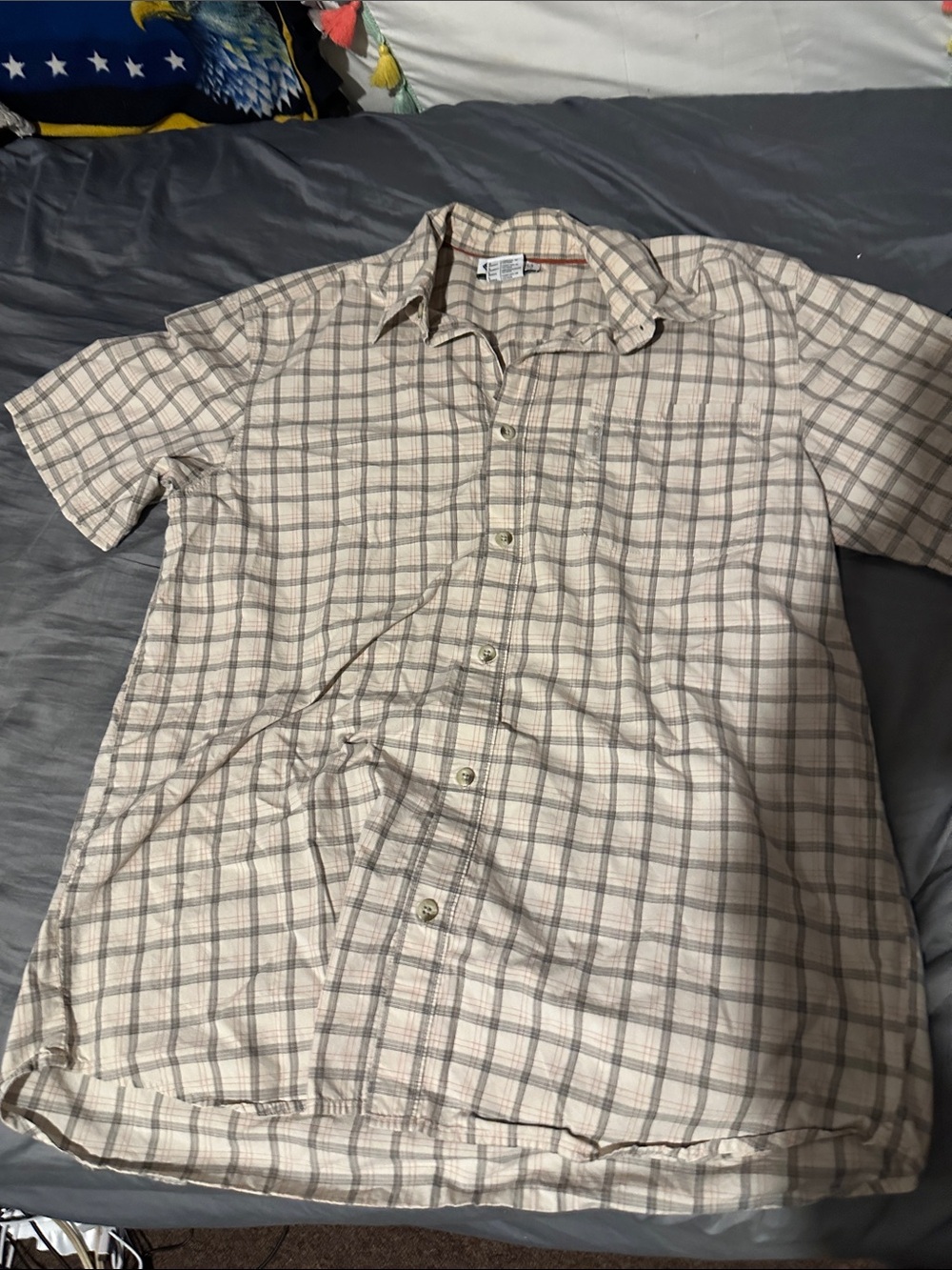 2 Mens Columbia button downs